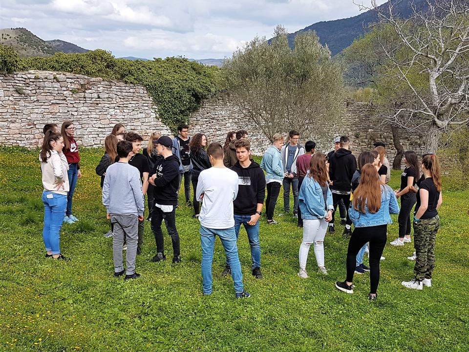 Jugendliche in Assisi